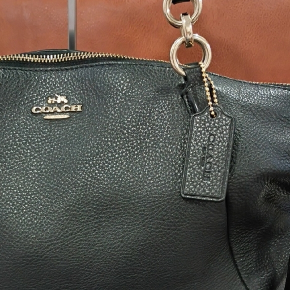 Coach Black Leather Tote Bag *NWOT* - Picture 2 of 12